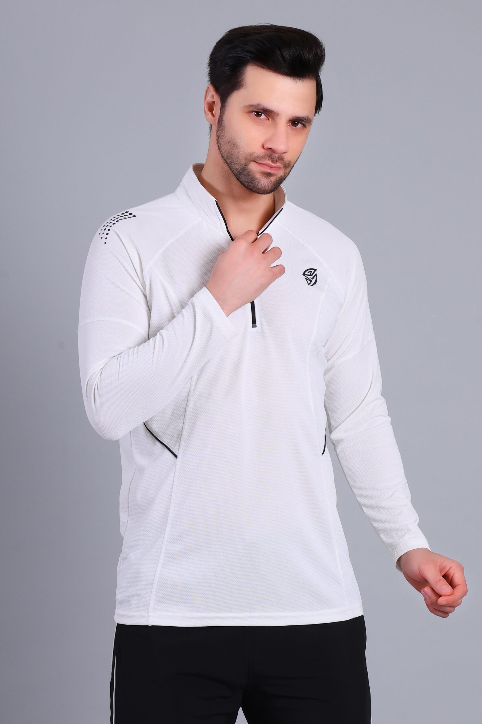 IMG_7259 Zip Pullover White - Image 1